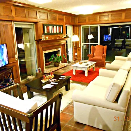 Petit Chateau Hotel Boutique-3